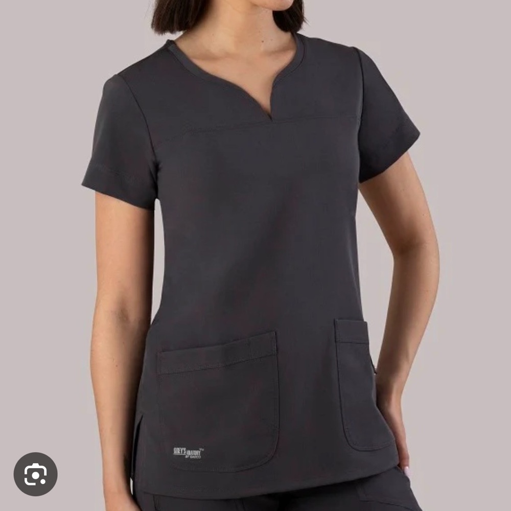 Grey's Anatomy Women's Graphite Signature 2-Pocket Scrub Top Size XL